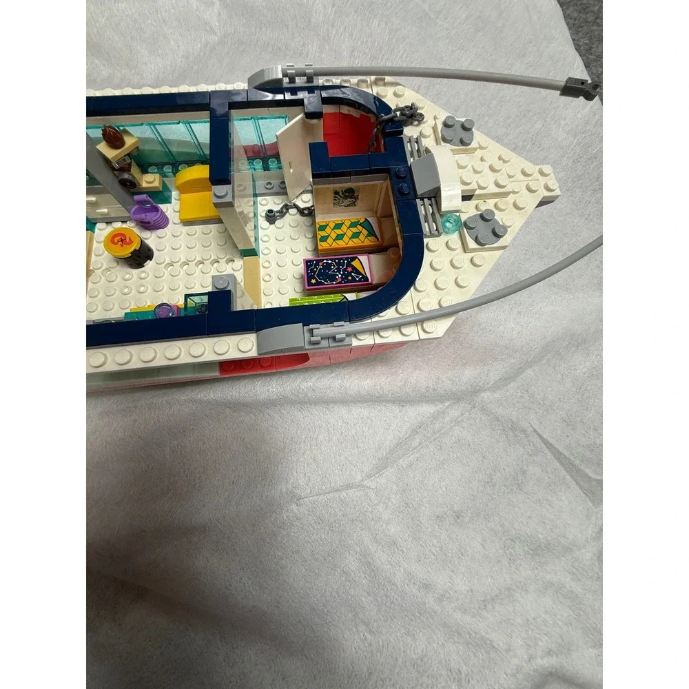 LEGO Friends Sunshine Catamaran Boat Building Set‎ 41381 Incomplete